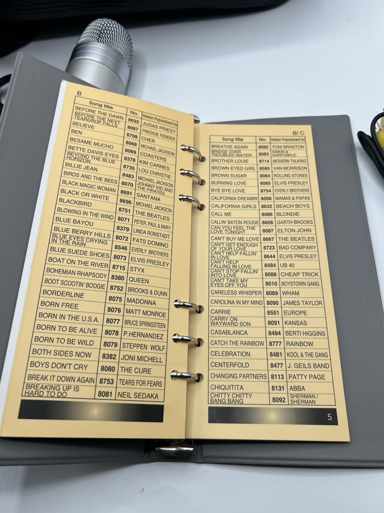 Magic Sing ii Enter Tech Karaoke Microphone EXCELLENT CONDITION, WORKING