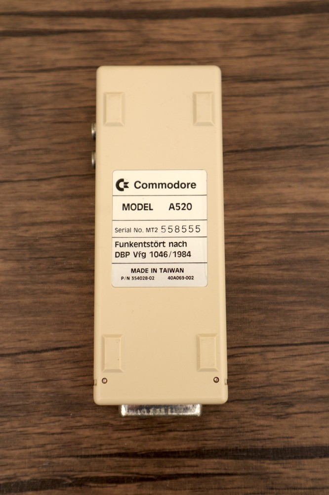 Commodore Amiga 500 Computer (PAL) Bundle | A520 Video Adapter, PSU, Disks/Mouse