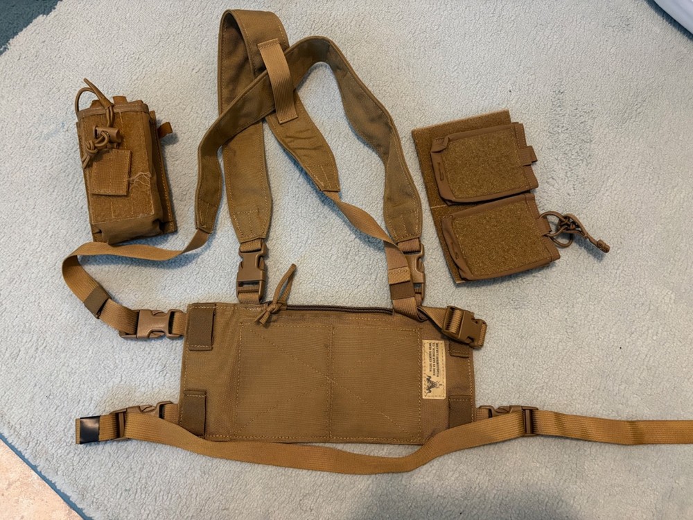 Wilde Custom Gear Chest Rig - Coyote