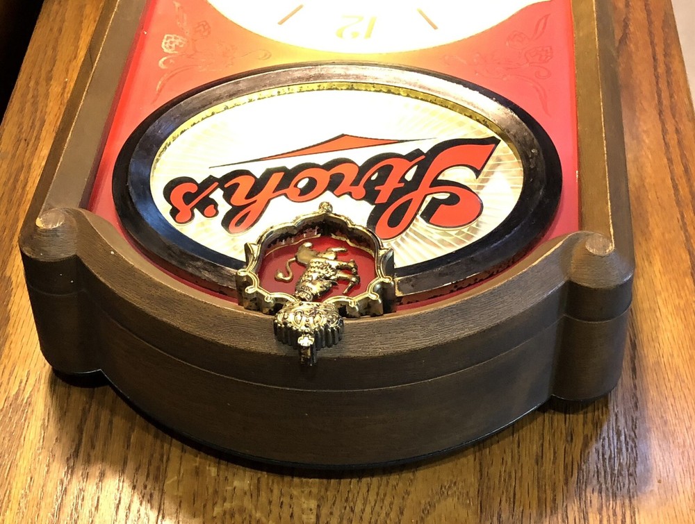 Vintage Stroh’s Lighted Clock Beer Sign (See Description)