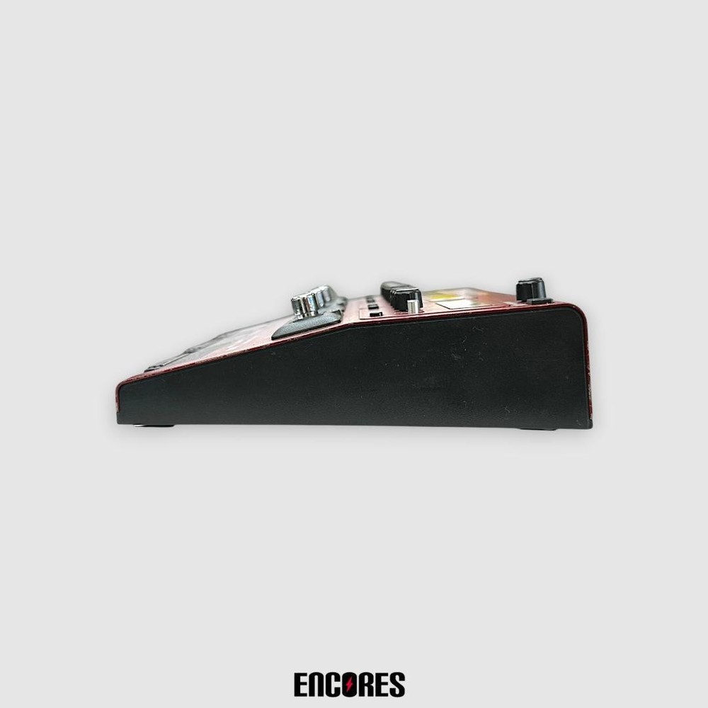 ZOOM B3n bass multi-effector