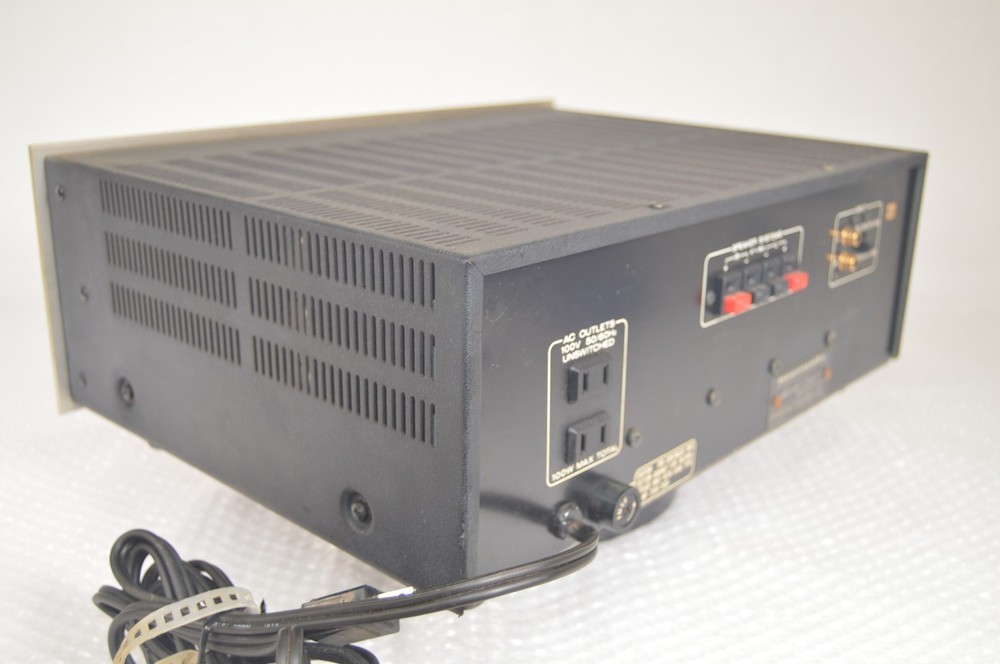 Marantz Model 170DC Stereo Power Amplifier Vintage Working Excellent