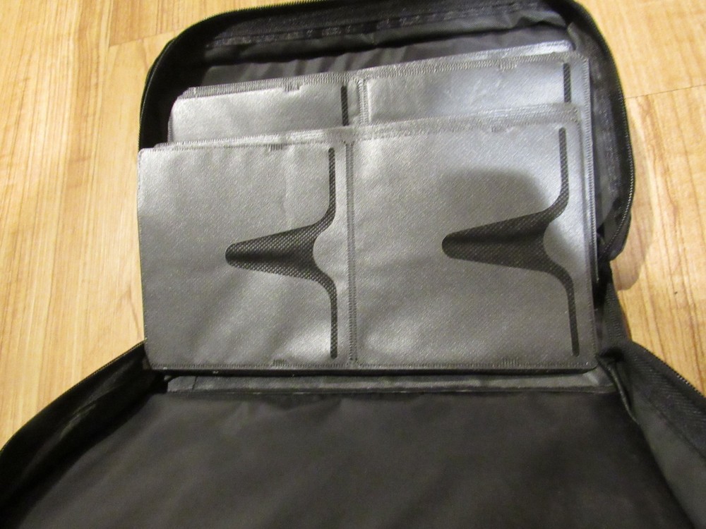 104-Disc CD DVD Media Case Wallet Zippered