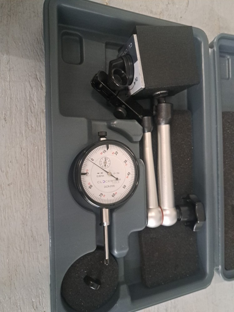 Clockwise Tools DIGR-0105 Dial Indecator W/magnetic Base In Hard Case