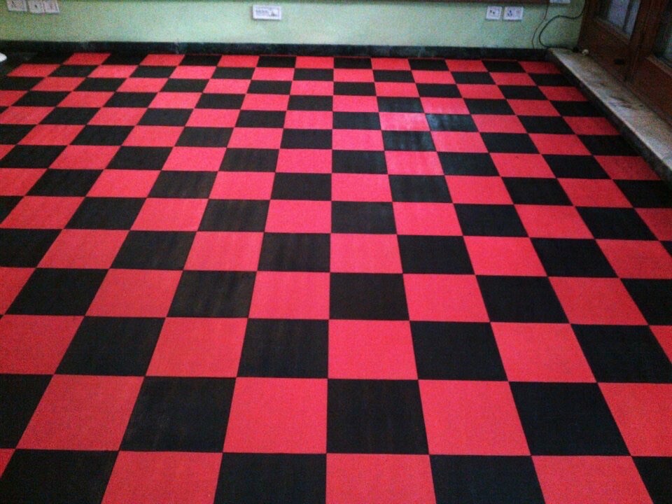 BLUE - 50 interlocking garage floor tiles Diamond Plate Clearance Basement Deck