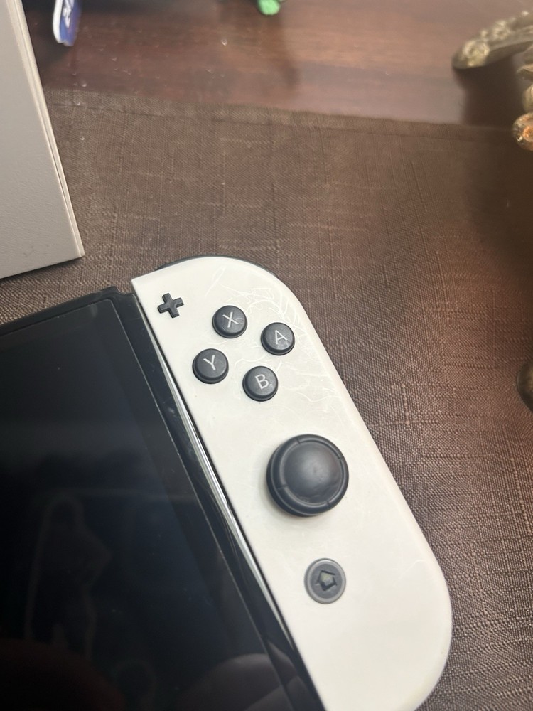 Nintendo Switch OLED EXCELLENT CONDITION + Zelda: Link's Awakening