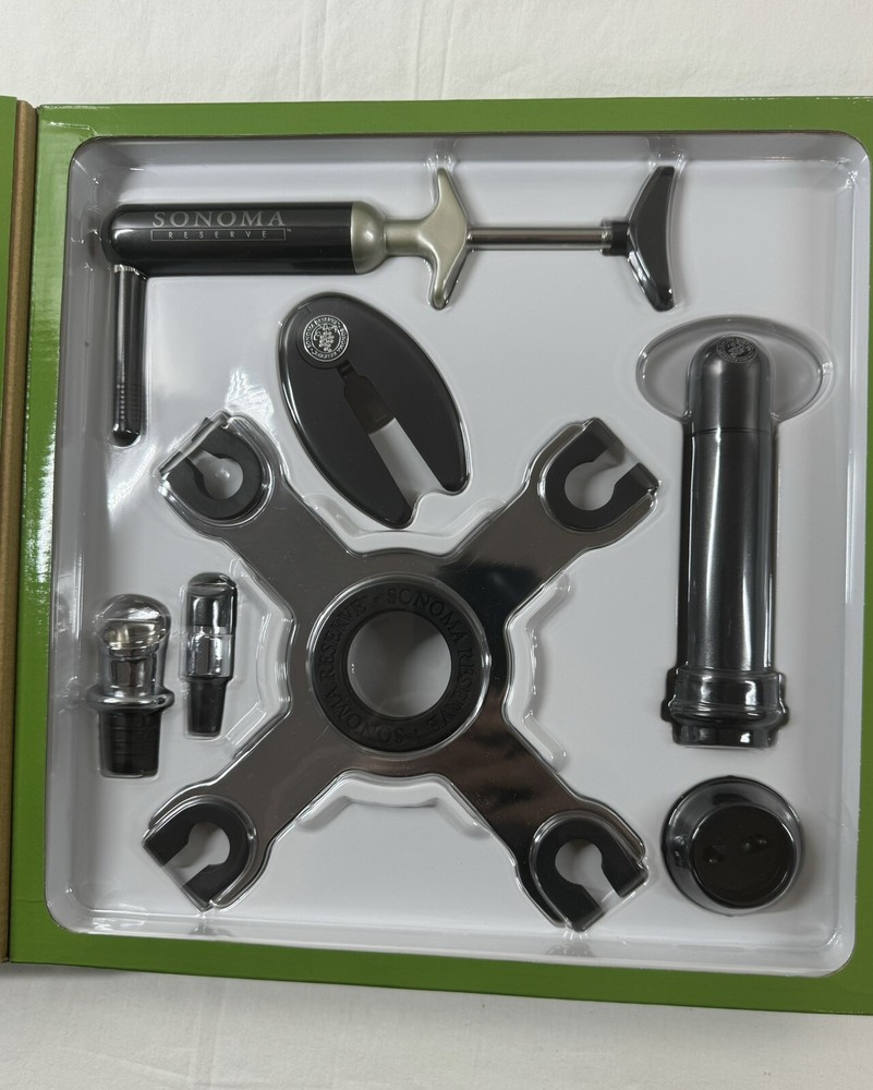 New Sonoma Reserve Wine Connoisseur's Gift Set - Serving Caddy PLUS