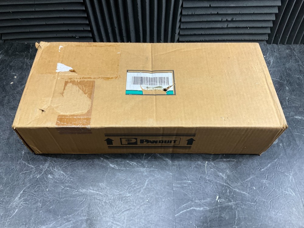Panduit Horizontal Cable Management System WMPH3 ✅ ❤️️ ✅ ❤️️ OPEN BOX