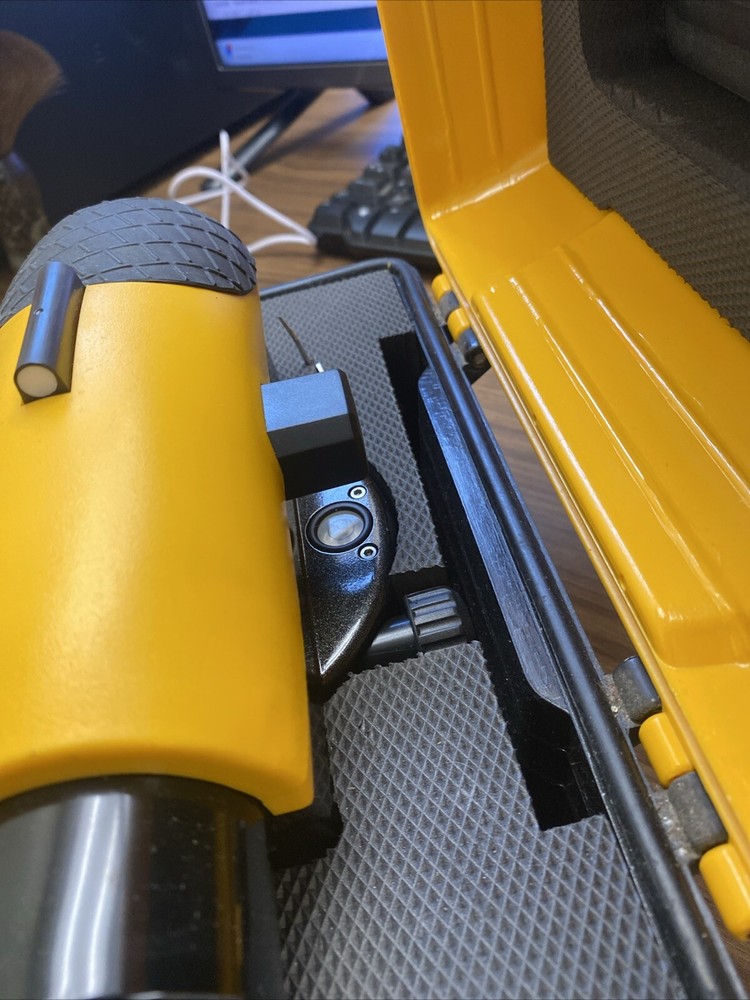 CST/Berger 22X Automatic Level With Hard Case Great Condition