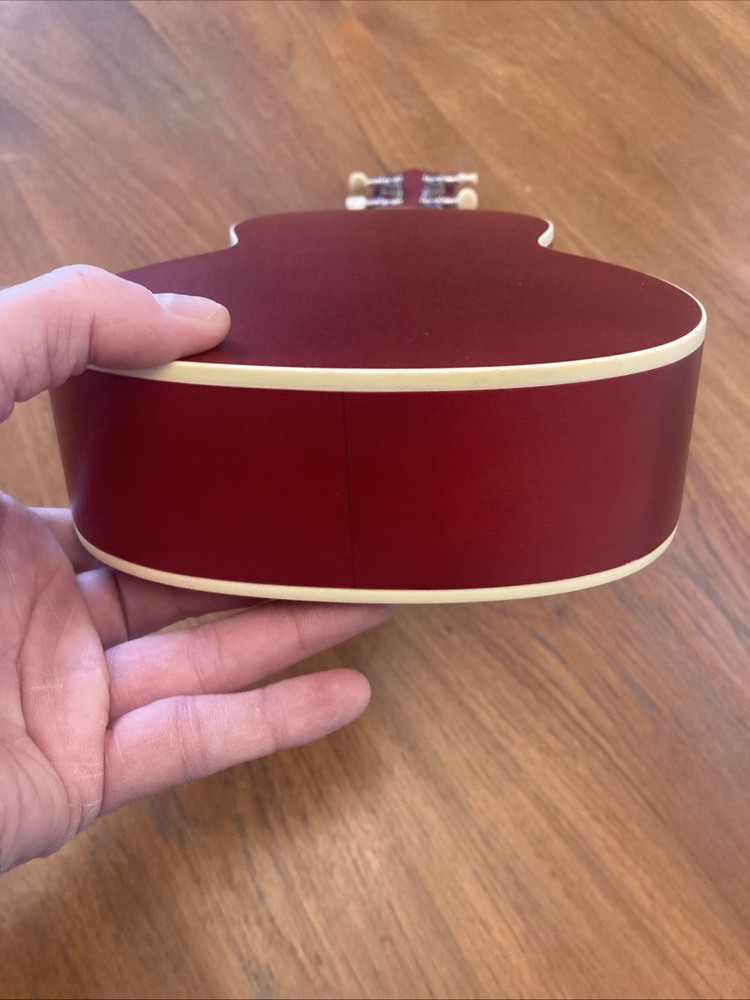 mitchell ukulele mu45fchy Lightly Used