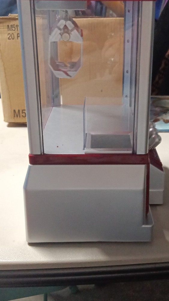 Etna The Claw Mini Claw Machine Arcade Tabletop Toy Red Silver
