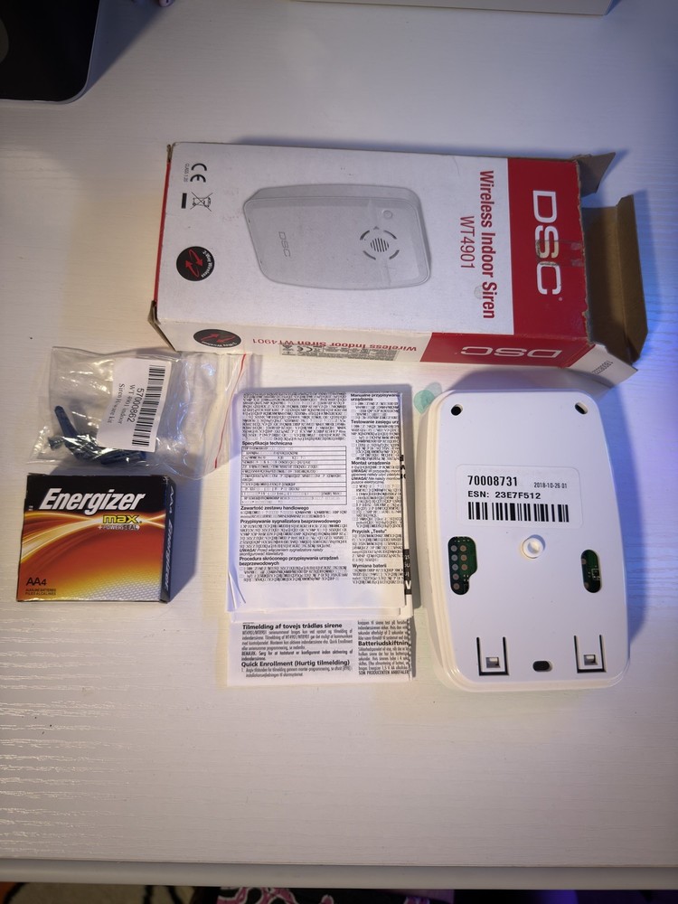 DSC WT4901 2-Way Wireless Indoor Siren