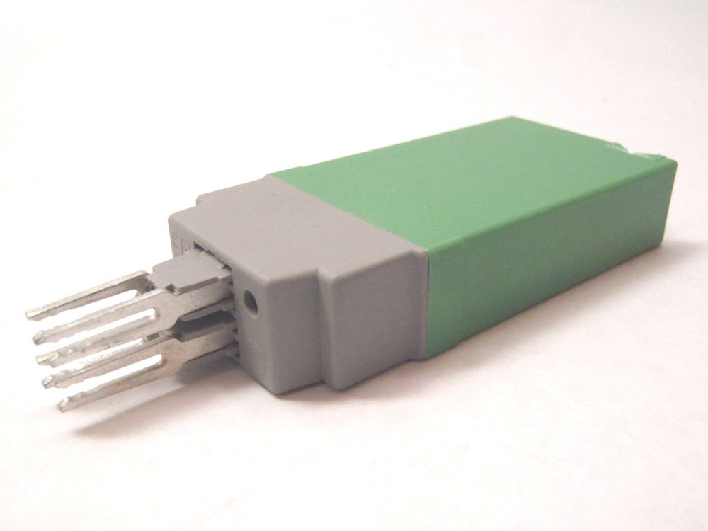 Phoenix Contact ST-OE2 Solid State Relay 2911676