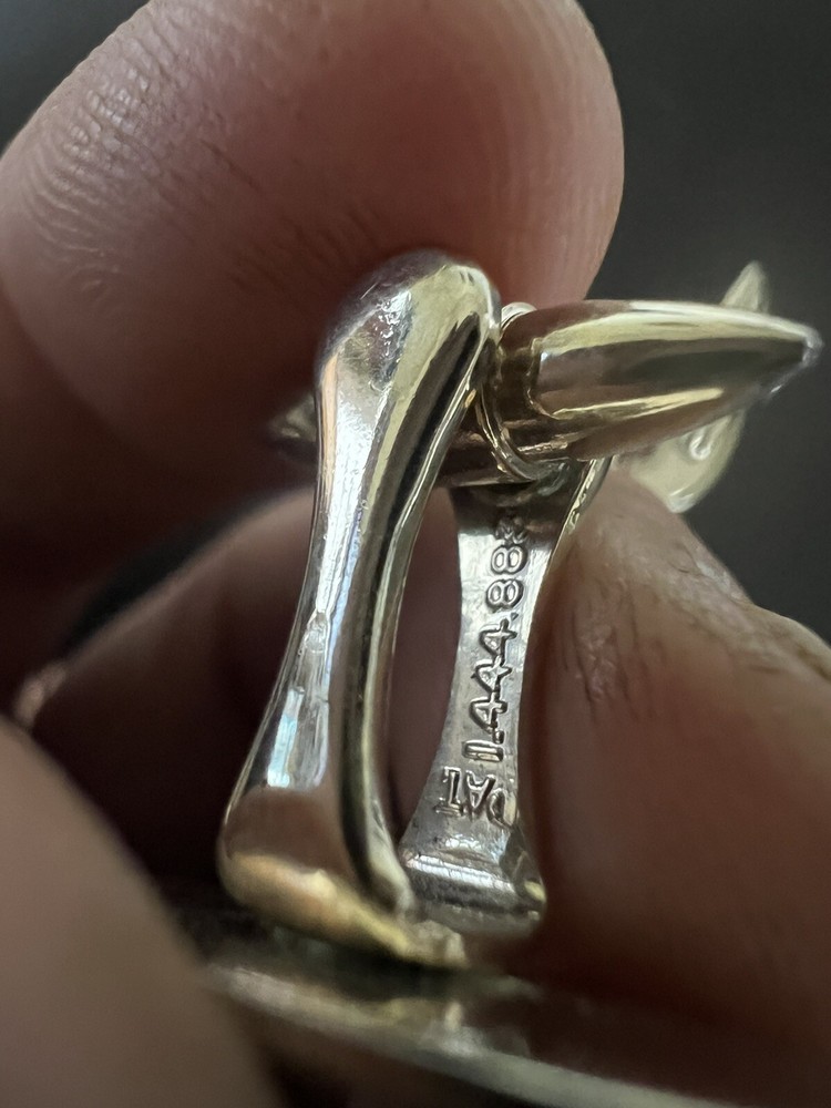 Vintage gilt cufflinks.