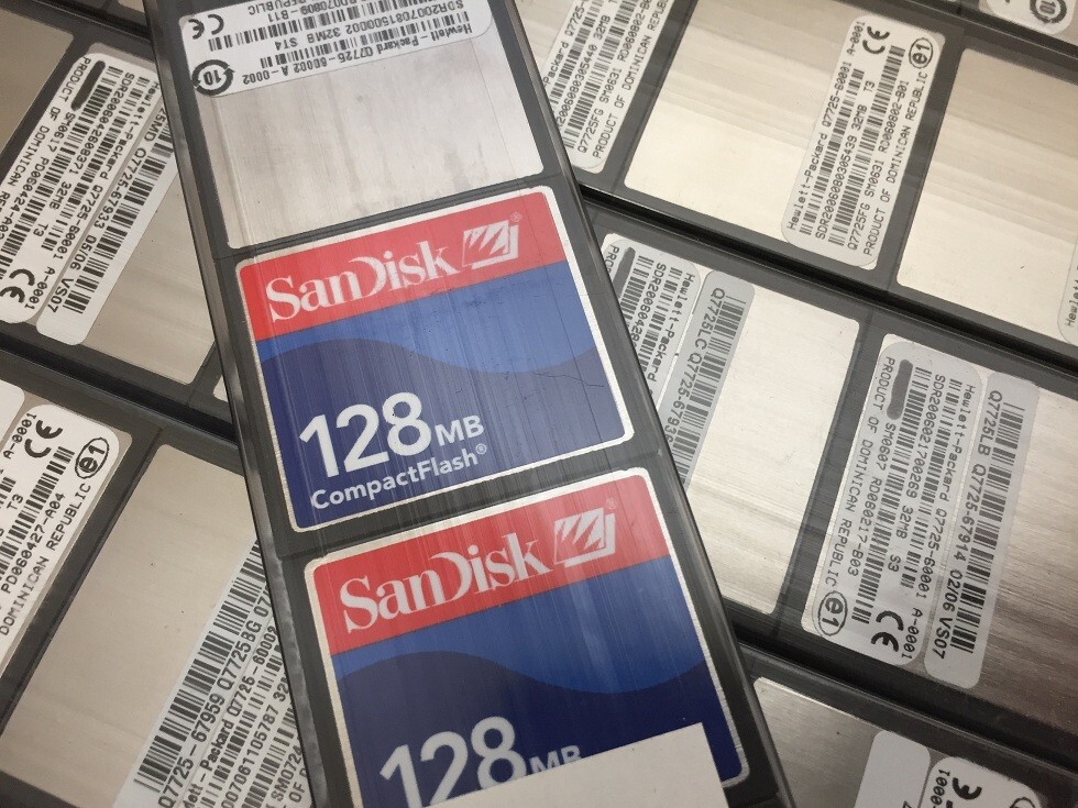 162 HP Sandisk 32MB 64MB 128MB Compact Flash Card { UNTESTED }