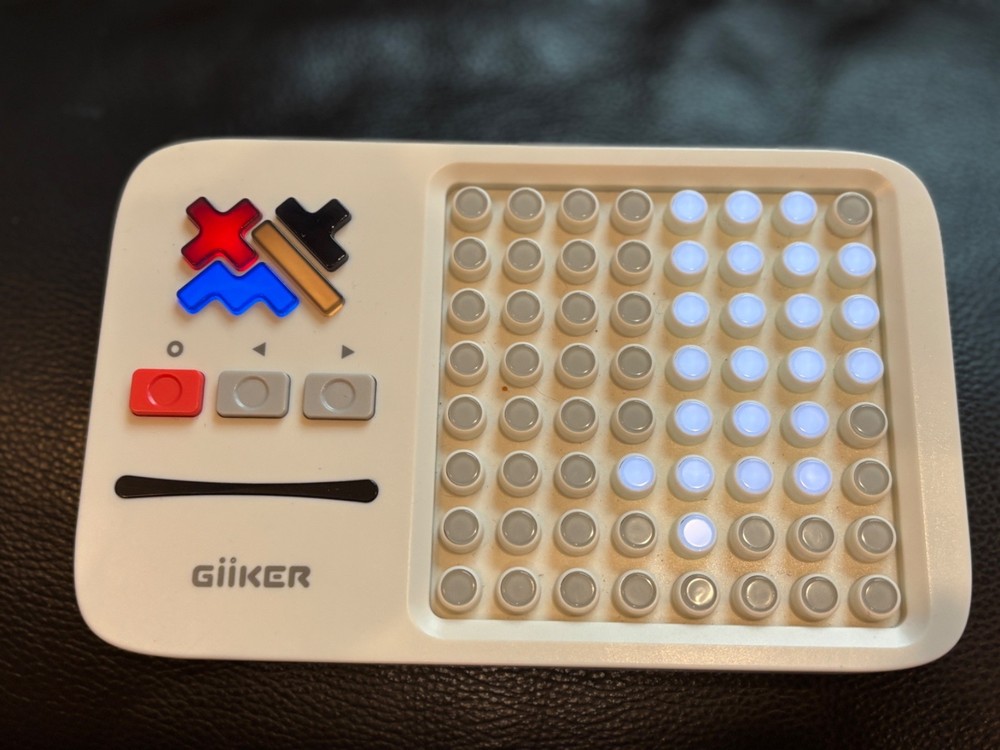 GiiKER Super Blocks Puzzle Game - Replacement Console Only - Working 100%