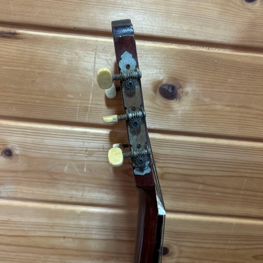 Akagi No. Classical Guitar Withmm String Height,.kg, Used