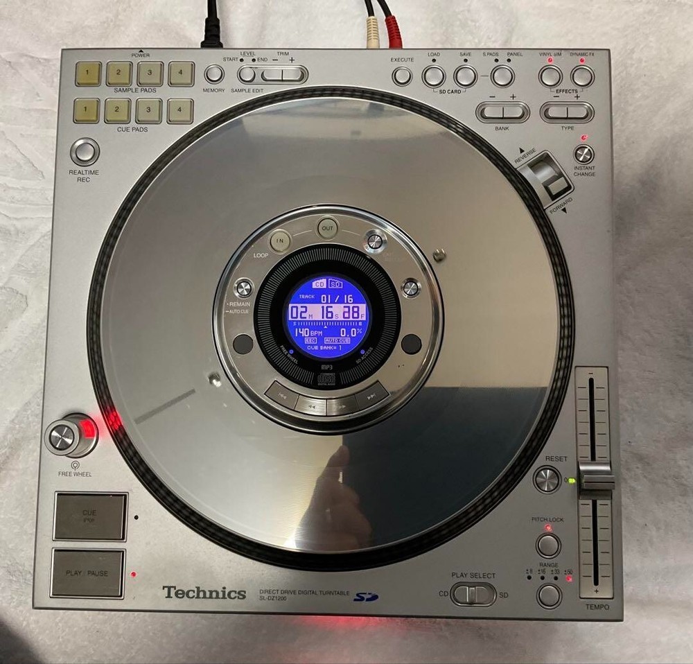 Technics SL-DZ1200 Silver Digital Direct Drive DJ Turntable System Working Used