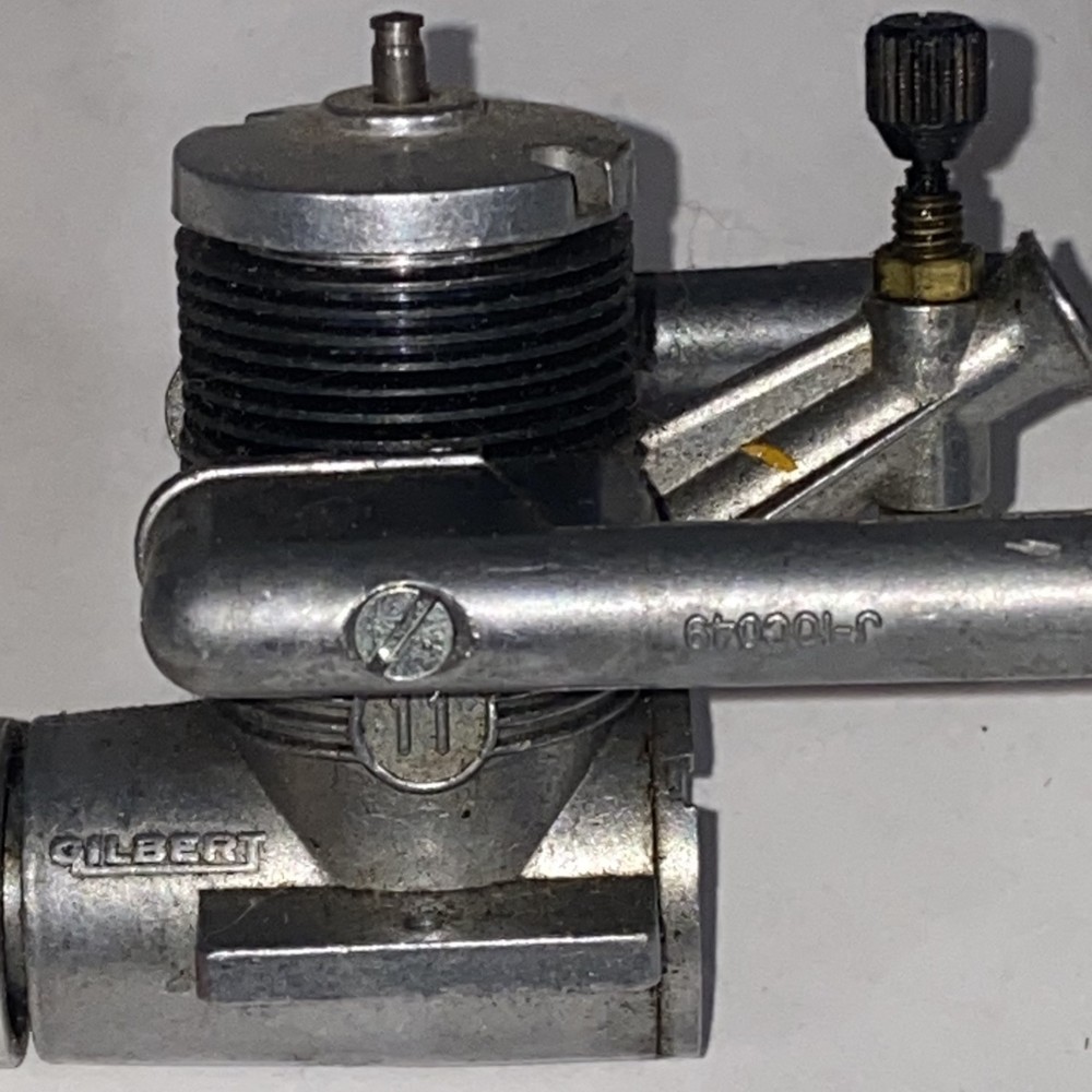 GILBERT 11 w/top flight prop 7 x 4 R/C MODEL AIRPLANE ENGINE