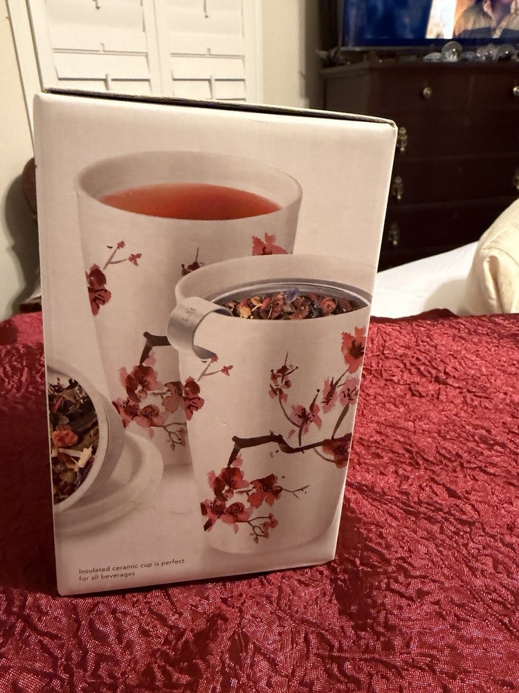 Tea Forte Kati Ceramic Steeping Cup with Infuser Brewing System - New. A 2