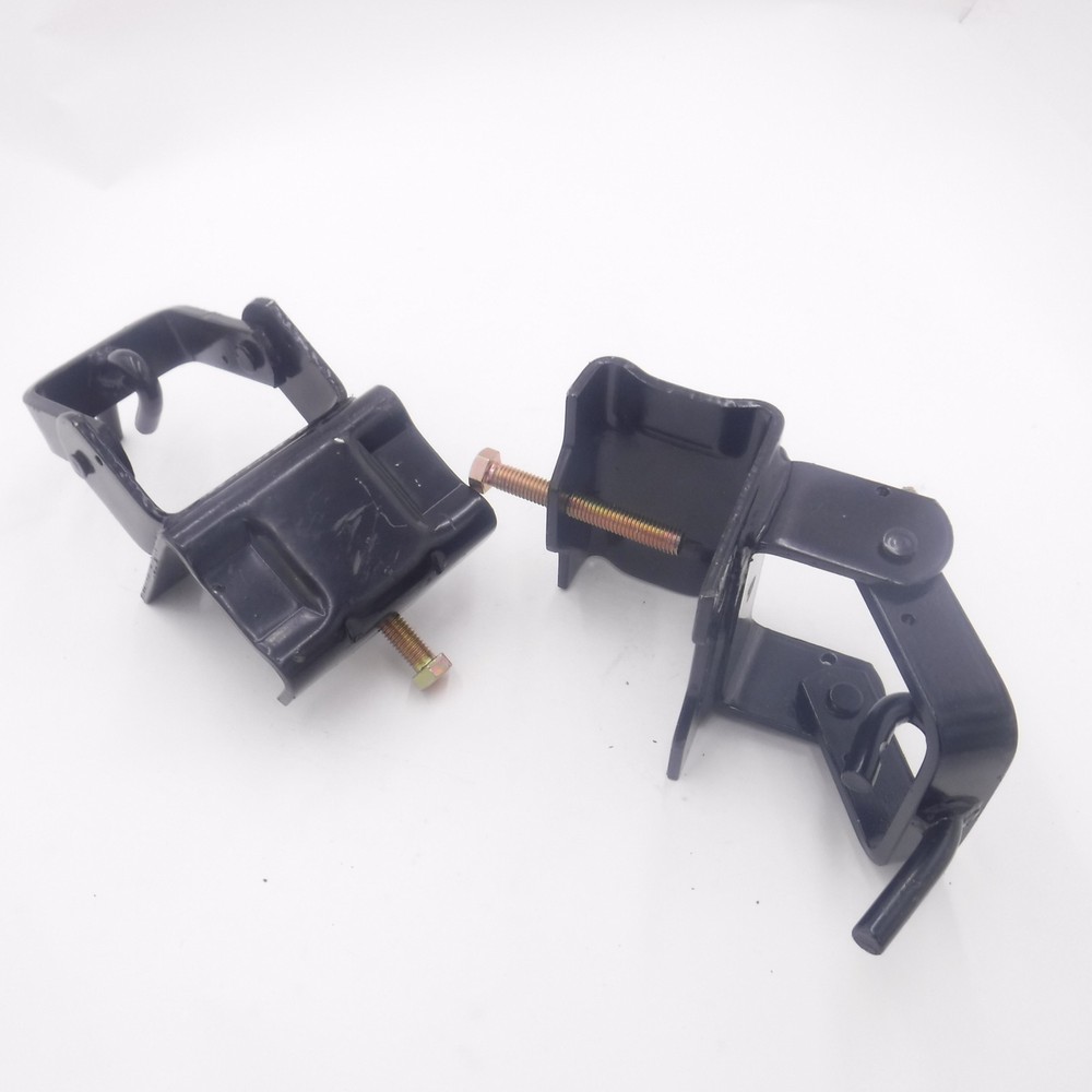 C17208 Replacement Hook Up Brackets for Curt Weight Distribution Systems