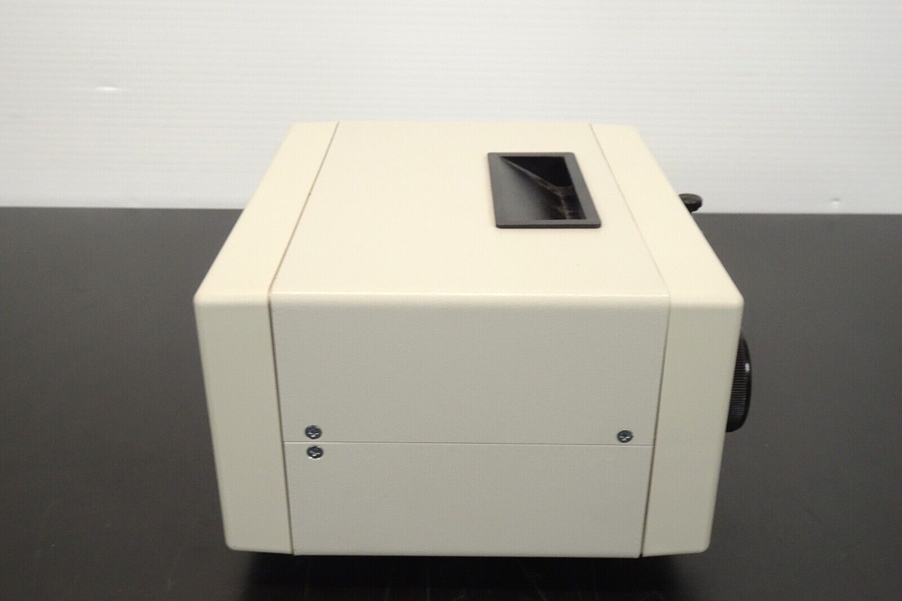 NAVITAR MO150 Fiber Optic Light Source