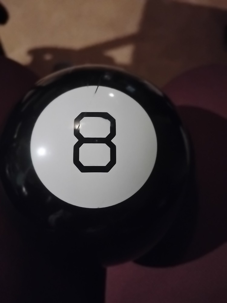 Mattel Magic 8 Ball Classic Fortune-Telling Tool.