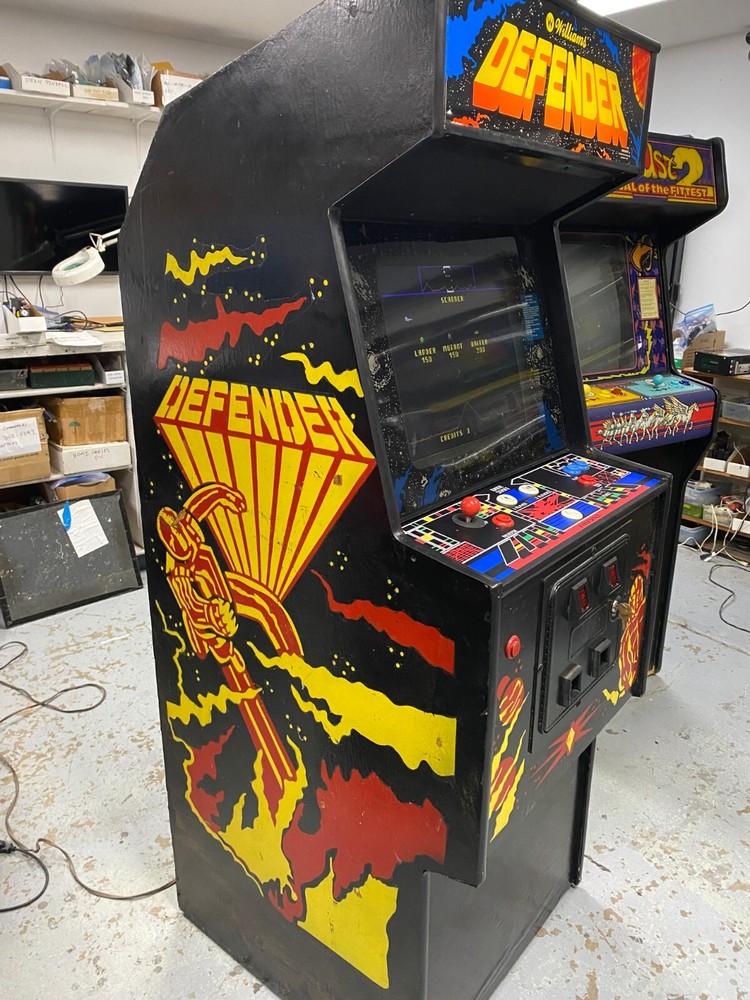 Defender Video Game , Williams original game