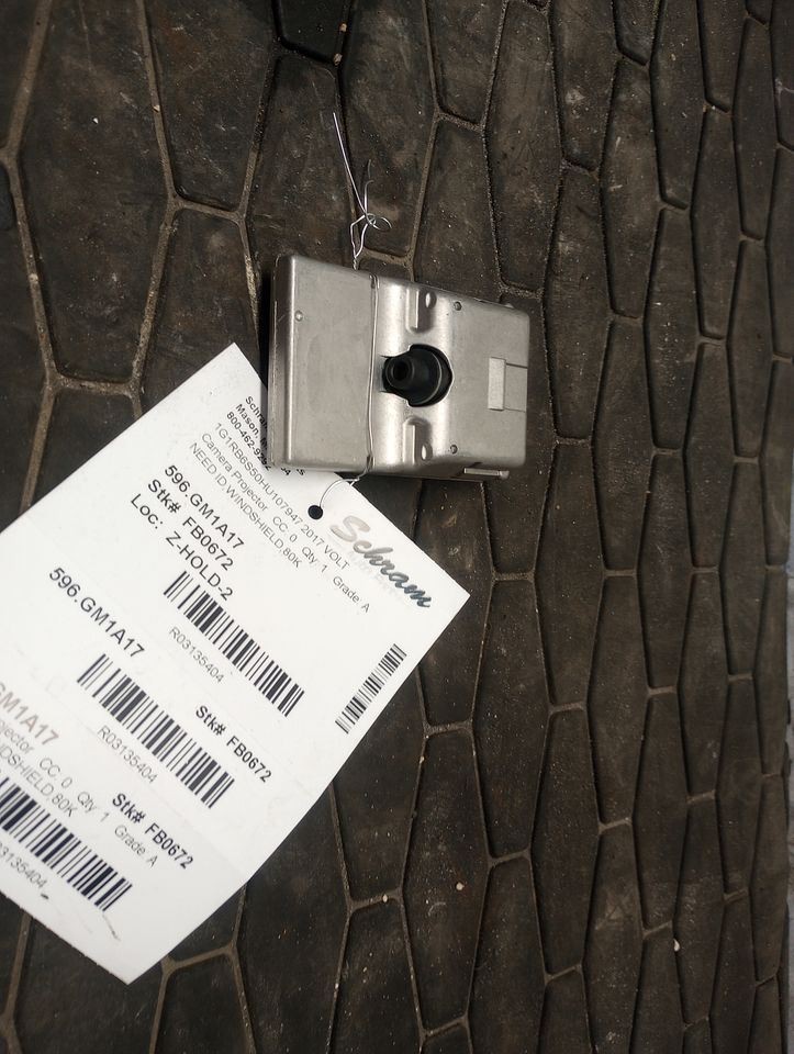 VOLT      2017 Camera/Projector 3135404