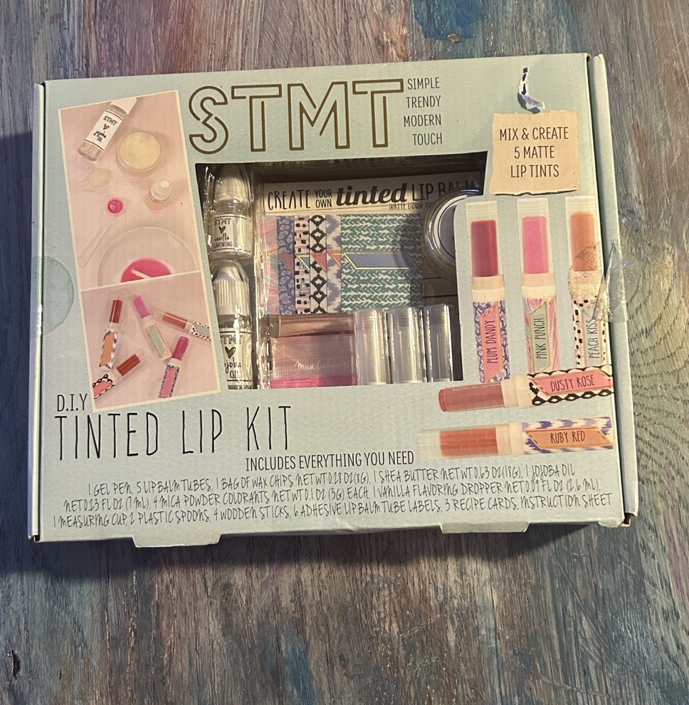 STMT DIY Tinted Lip Kit - Dusty Rose and Ruby Red