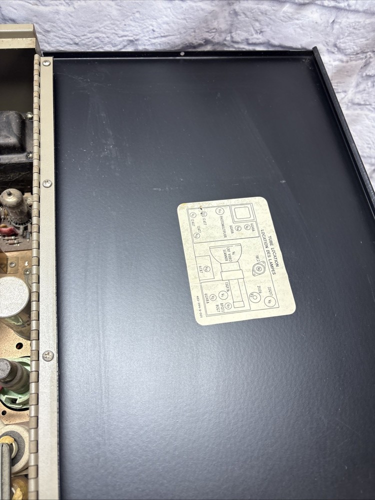 Vintage B&K Precision Model 1077B Television Analyst Testing Equipment