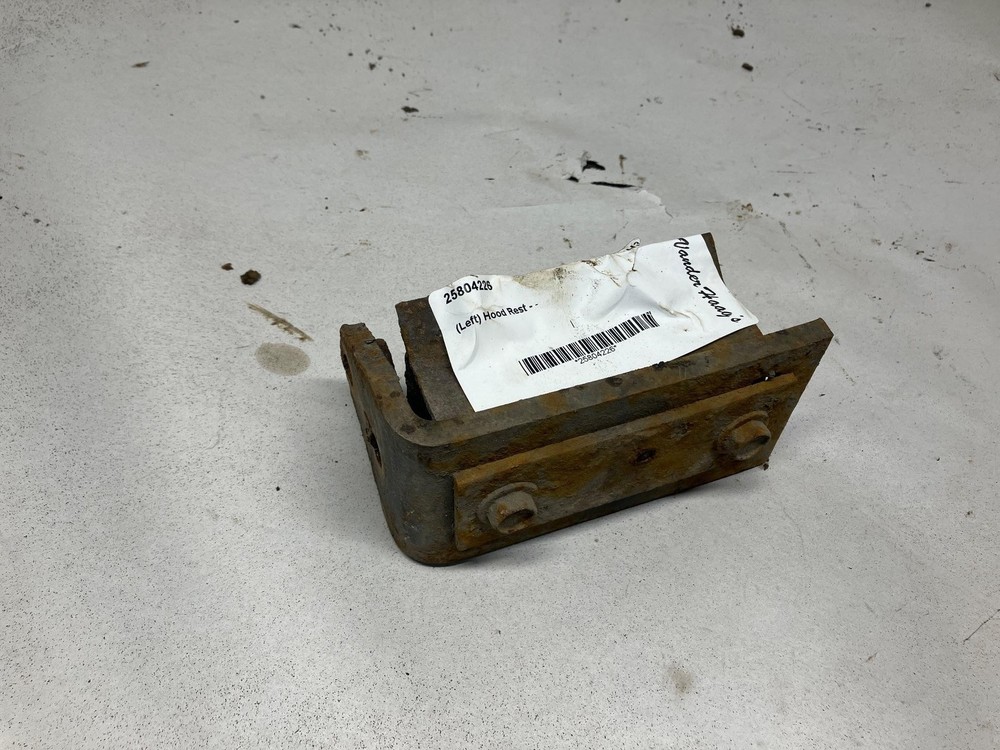 International 9200 Left/Driver Hood Rest - Used