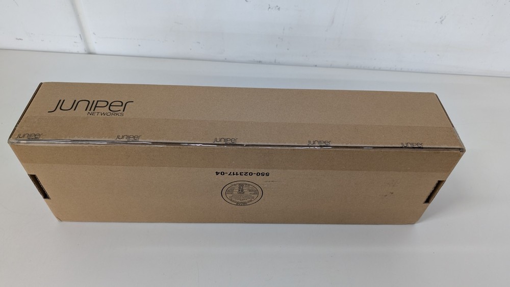 **NEW** Juniper JPSU-650W-AC-AFO