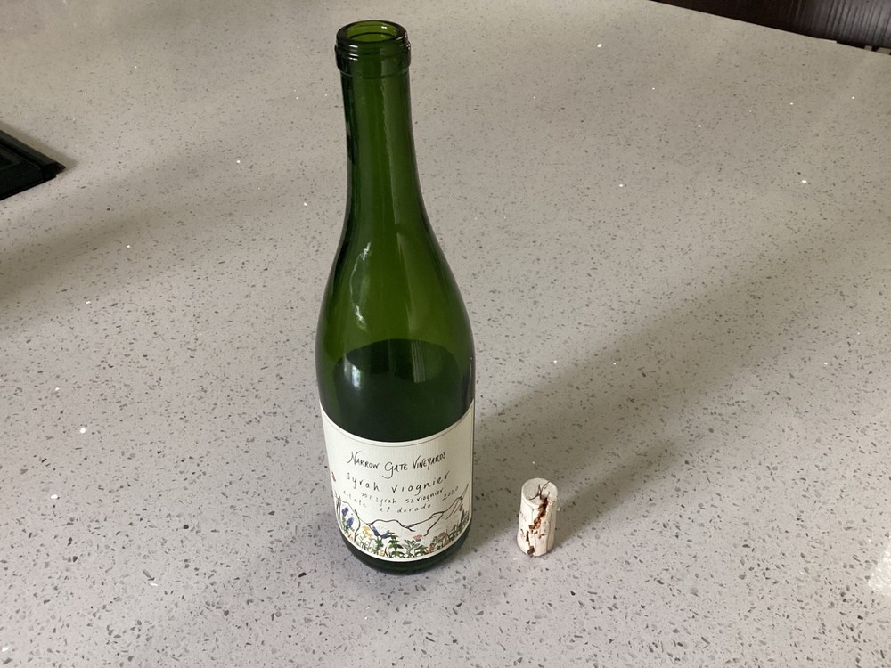 2020 Green Wine  bottle Narrow Gate Vinyards EMPTY Syrah