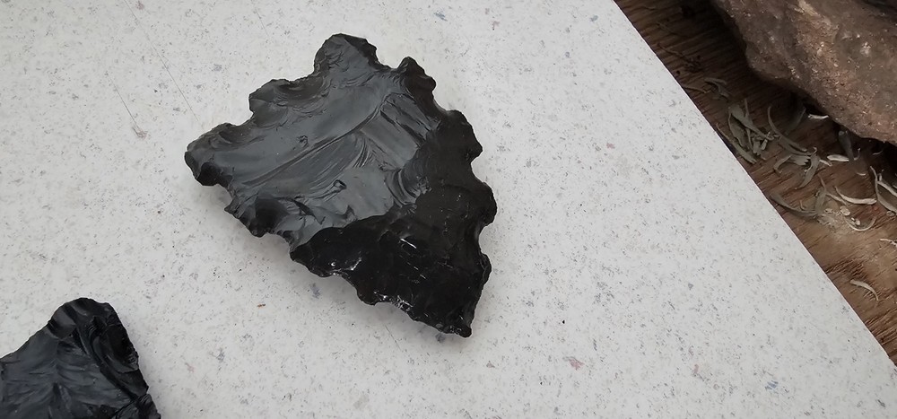 Handmade Arrowhead Single