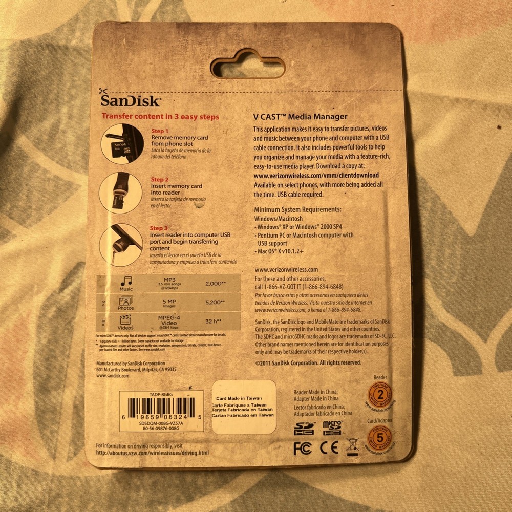 Verizon SanDisk 8GB Memory Card & MobileMate Micro Memory Card Reader