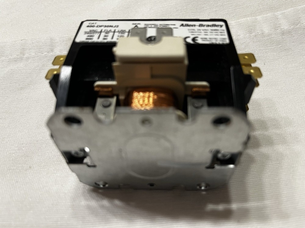 Air Techniques / Midmark Vacuum , Compressor 24volt Contractor Relay