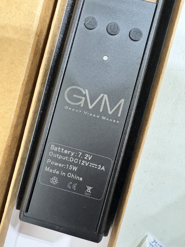 Studio Lighting Stick - Adjustable Brightness - GVM / i4F