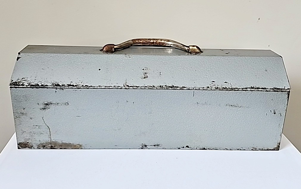 Vintage S-K Wayne Coffin Metal Gray Tool Box 17.5"L X 6”H X 6”D