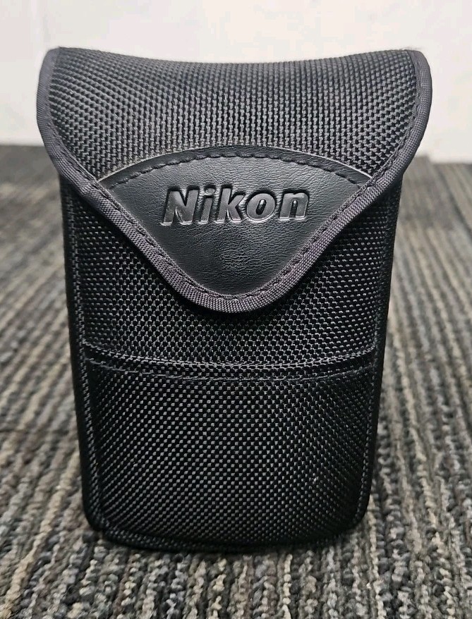 Nikon RifleHunter 1000 Rangefinder with Carry Case