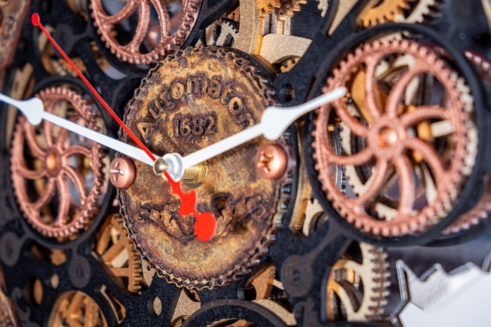 Automaton Bite 1682 "Underwater" Rust Nautical Wall Clock Moving Gears Loft Art