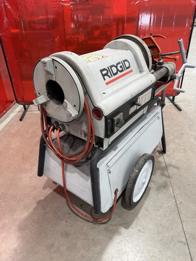 RIDGID 1224 Pipe Threading Machine