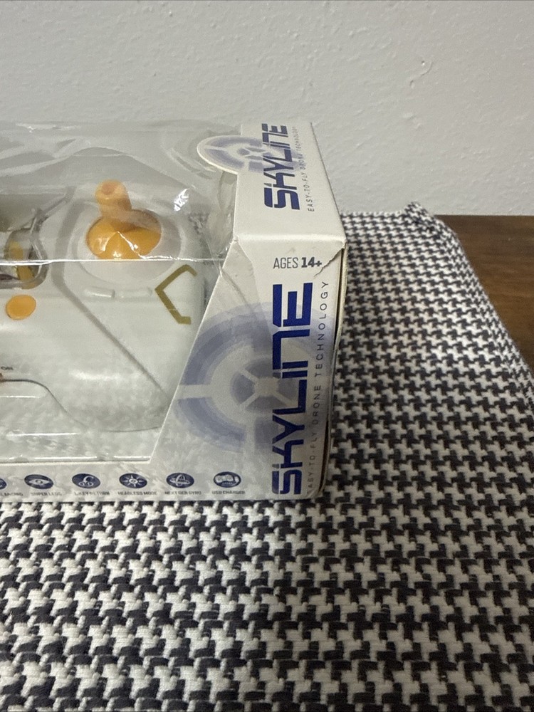 Blue Sky Skyline FX20 Microhawk Quadcopter Mini Drone Easy To Fly Yellow Knobs