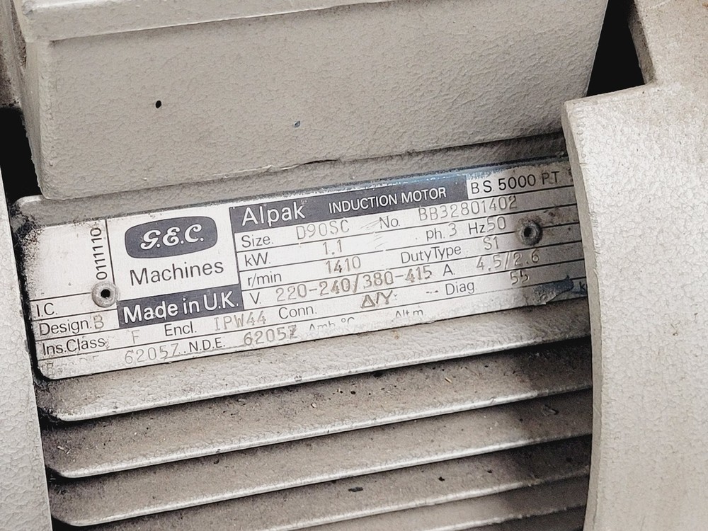 Edwards E2M40 Two-Stage High Vacuum Pump