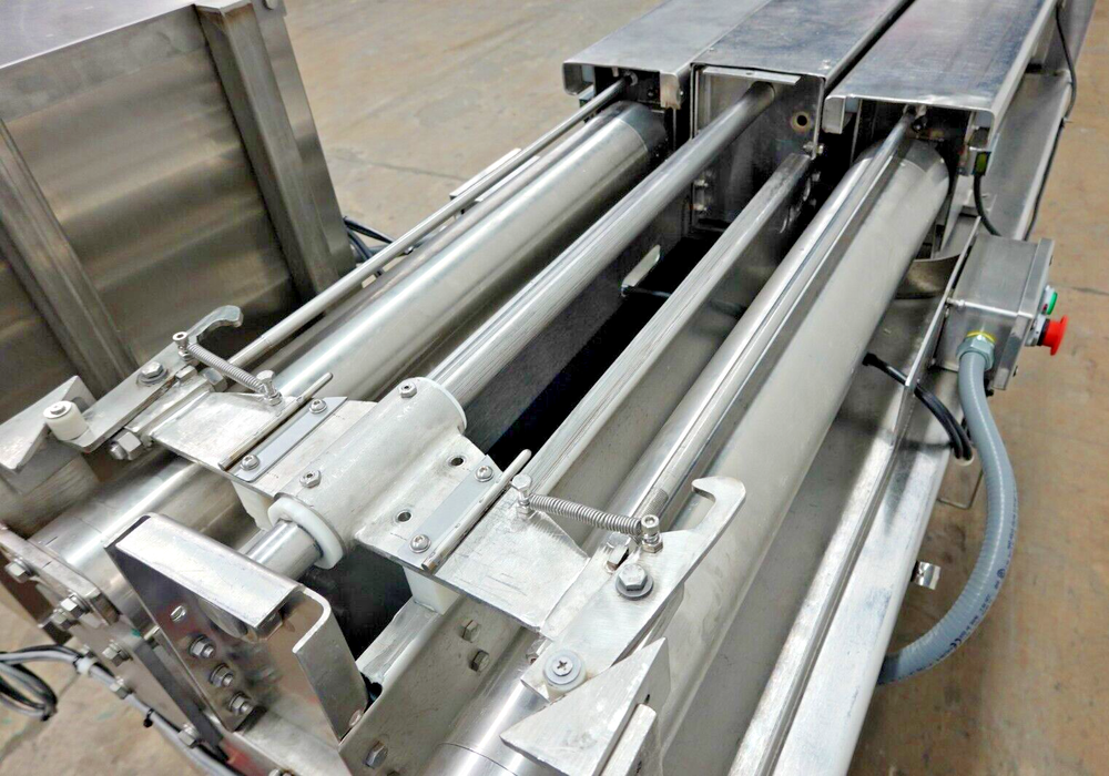 Johnson 7200 Commercial Cheese Shredder