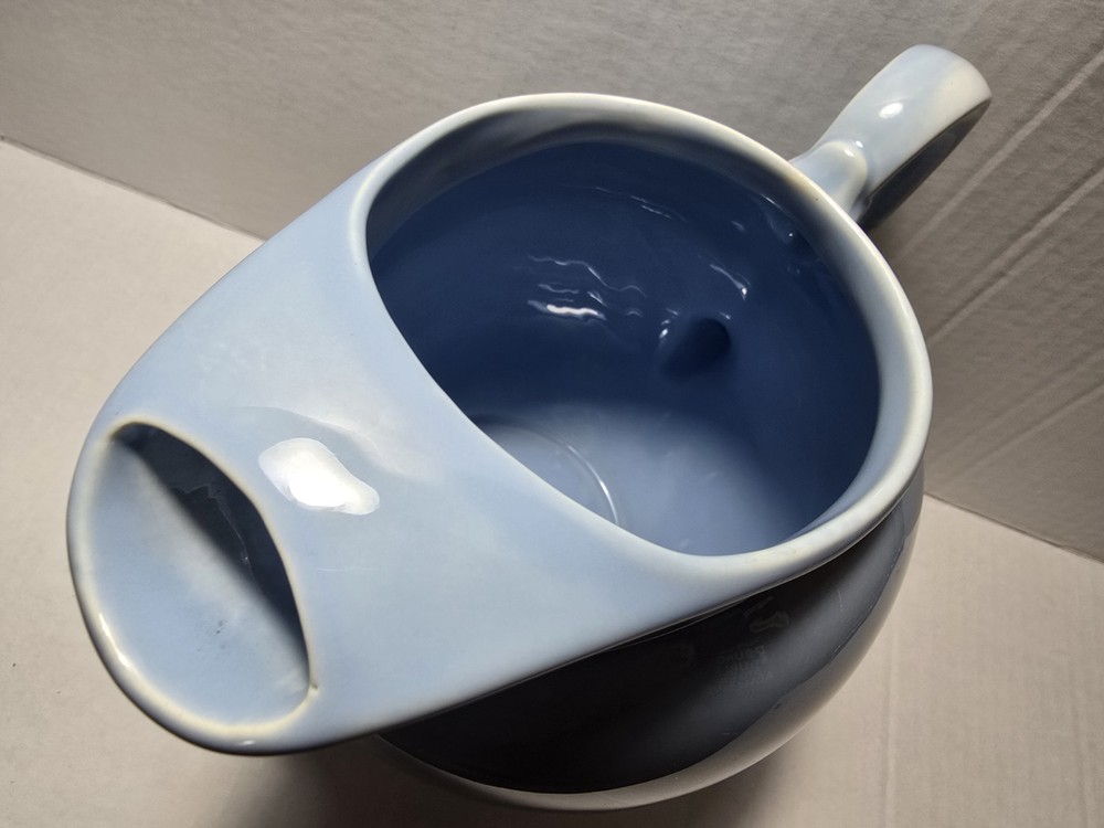 1940s Taylor, Smith & Luray Pastel Blue Ceramic Pitcher 76oz Discontinued