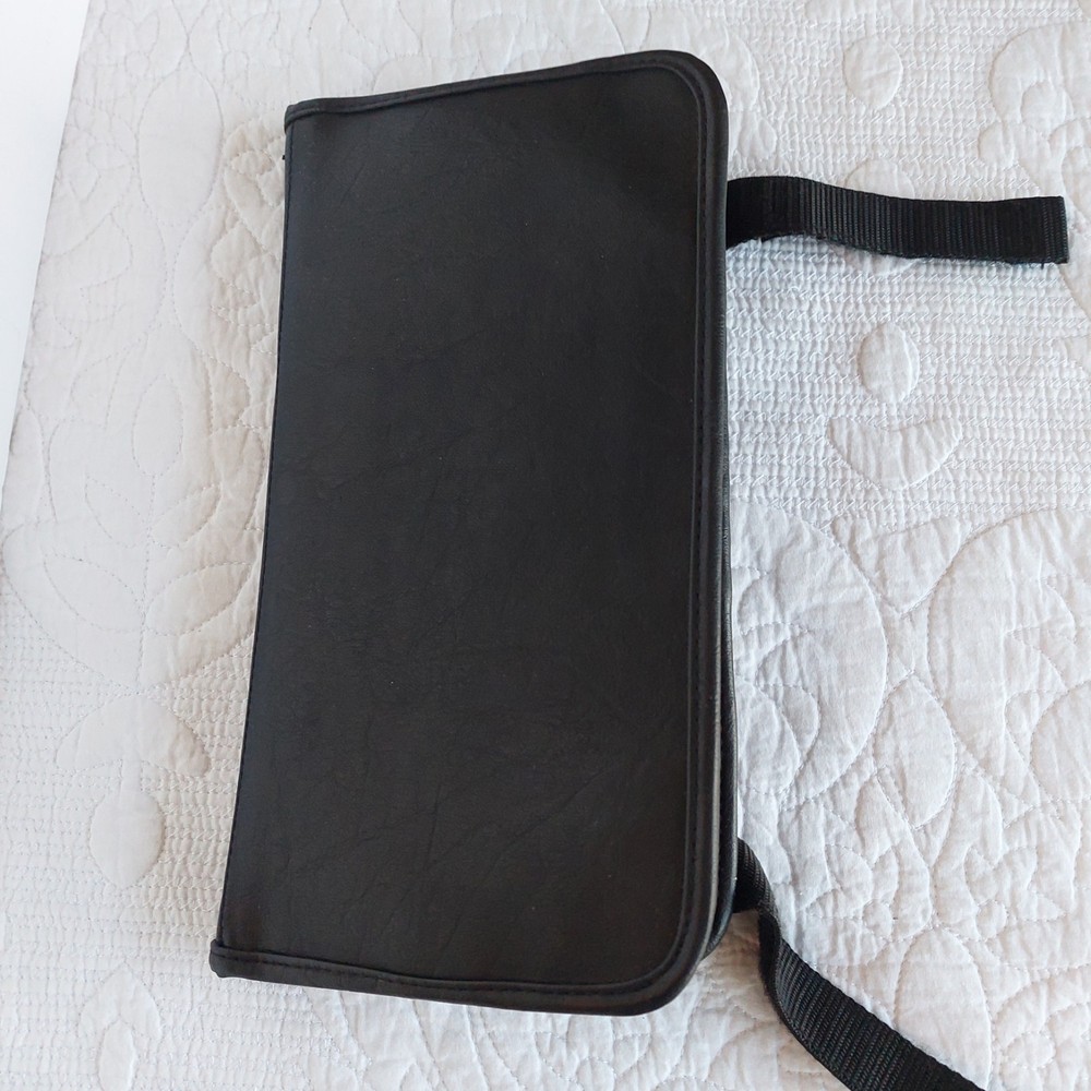 VTG Case Logic 10 CD Disc Visor Holder Hook & Loop Closures & 5 CDs/DVD Untested