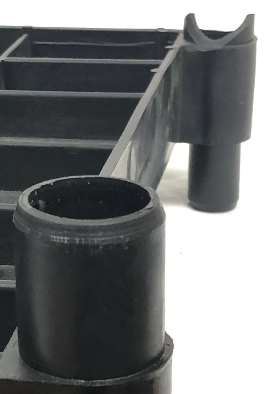 Lakeside Model 2500 Three-Shelf Utility Cart New Broken Piece See Photos