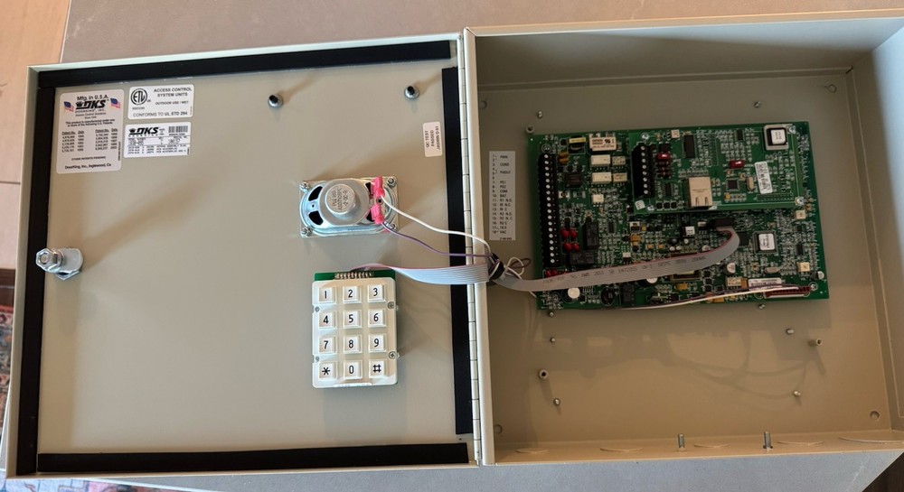 Doorking 1838-095 Access Plus Multi-Entry Door Controller