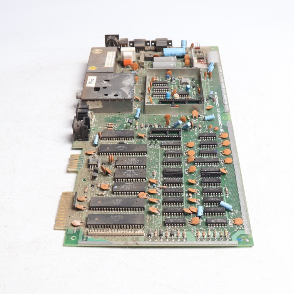 Vintage C64 Commodore 64 Breadbin Computer Console W/ MBOARD